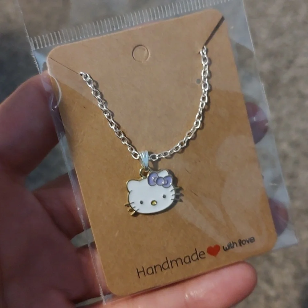 Hello Kitty Pendant
